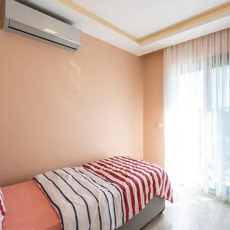 Private Pool In Central Location For 6 People, Izmir - Awz 106 * Çeşme
