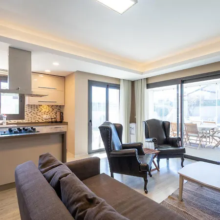 וילה Private Pool In Central Location For 6 People, Izmir - Awz 106 *