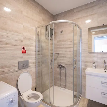 וילה Private Pool In Central Location For 6 People, Izmir - Awz 106 *